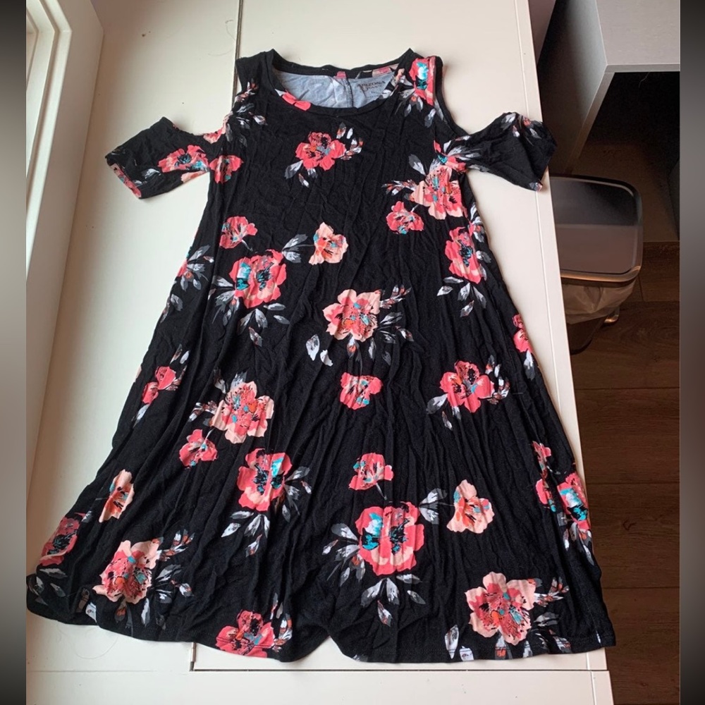 Arizona Jean Co. Floral Summer Dress